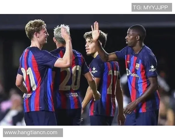 巴萨与热刺全场精彩对决回顾球迷热情高涨的比赛瞬间分析 巴萨与热刺全场精彩对决回顾球迷热情高涨的比赛瞬间分析